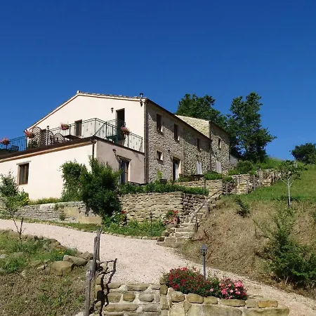 Ferienhaus Quaint Cottage In Pergola With Garden Pergola