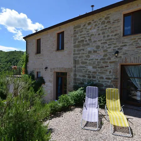 Quaint Cottage In Pergola With Garden Ferienhaus *
