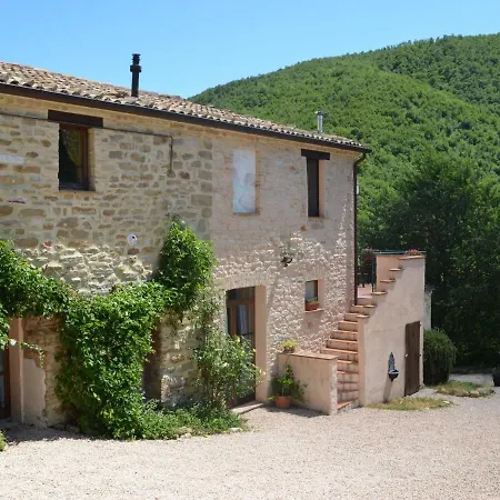 Quaint Cottage In Pergola With Garden Ferienhaus Pergola