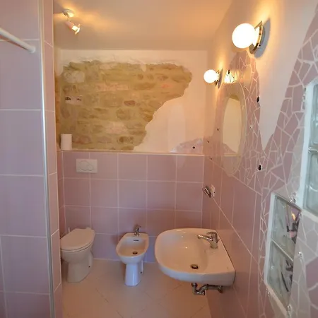 Quaint Cottage In Pergola With Garden * Pergola